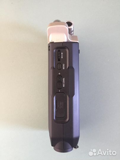 Рекордер Zoom h4n pro