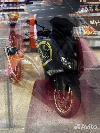 Yamaha t max