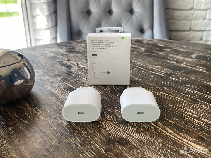 Зарядка на iPhone 20W Type-C Оригинал