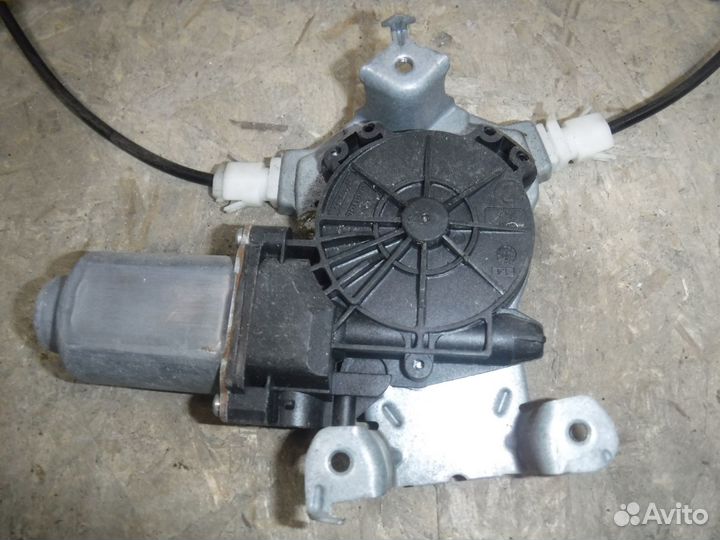 Стеклоподъемник задний правый nissan Qashqai J10