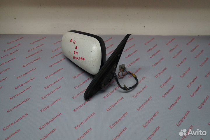 Nissan 96301-2J110 Зеркало правое электро со склад