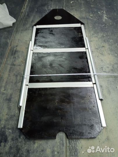 Пайолы,слань,жесткий пол,стрингера