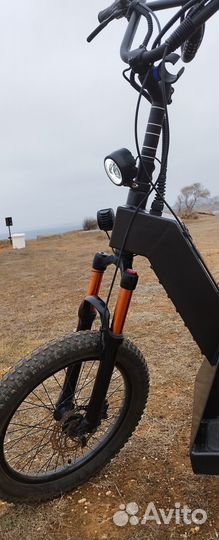 Внедорожный электро самокат