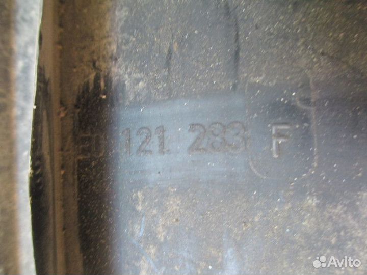 Воздуховод радиатора левый Audi A8 4E 2003-2010 (4