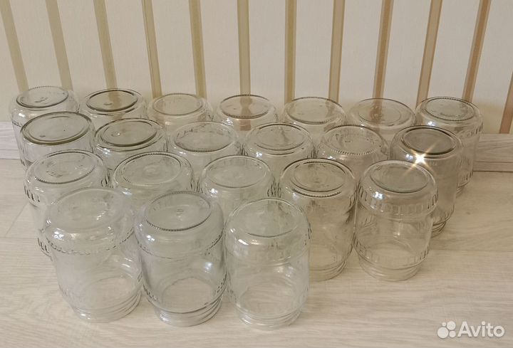 Банки стеклянные (много разных)