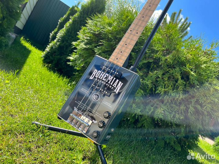 Полуакустическая Басс гитара Bohemain Oil Can Bass