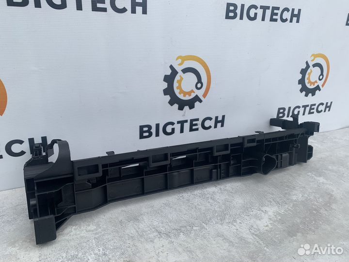 Рамка радиатора Mercedes Glc X253 A0995044218