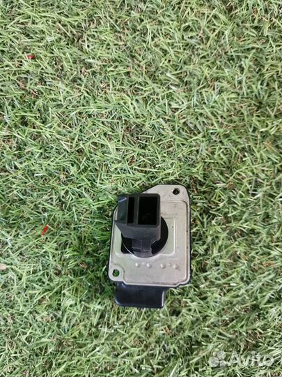 Датчик расхода воздуха Audi A6 Allroad C5 BES 2005