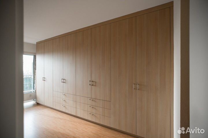 Шкаф распашной на заказ по вашим размерам