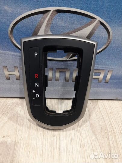 Консоль накладка кулисы Hyundai solaris