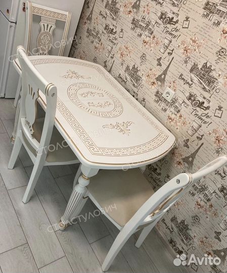 Столы и стулья