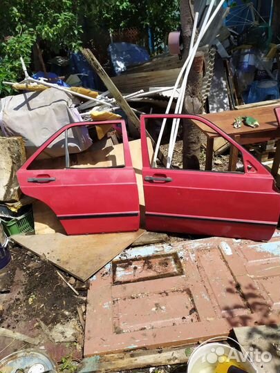 Двери от Мерседеса 190