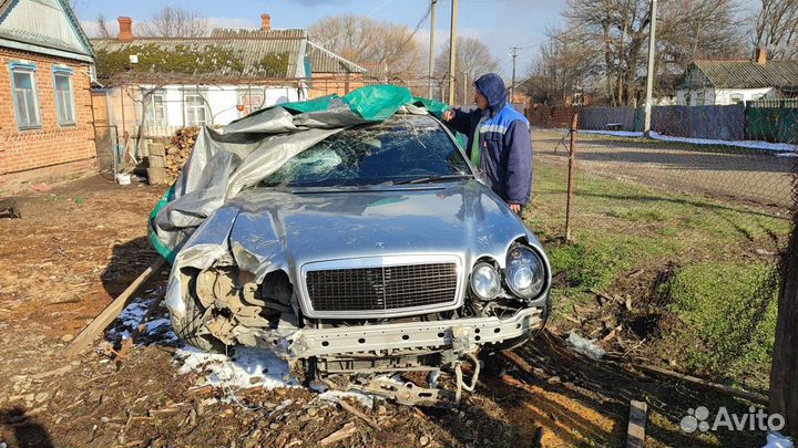 Mercedes-Benz E-класс 2.4 AT, 1999, битый, 350 000 км