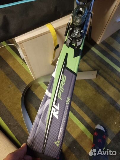 Горные лыжи и ботинки