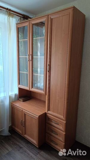 Шкаф сервант