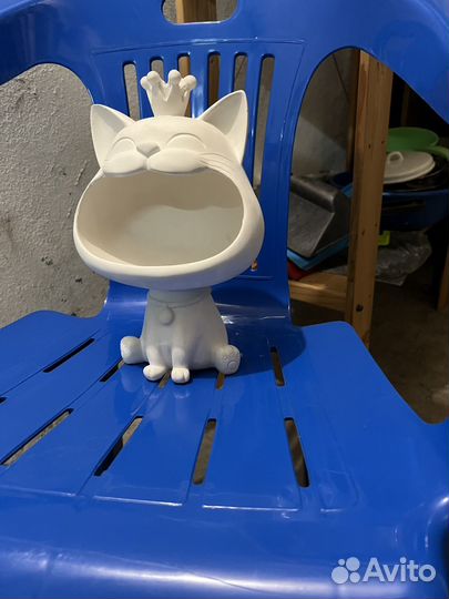 Подсвечник. Конфетница. Ключница кошка