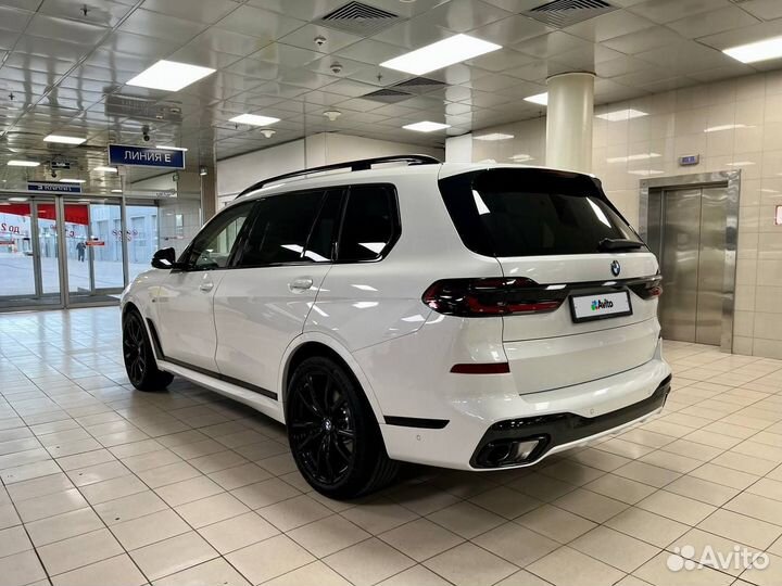 BMW X7 3.0 AT, 2022, 39 км