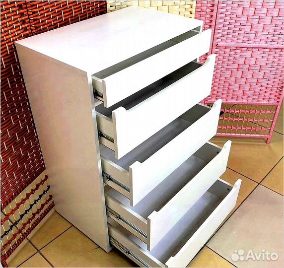 Комод белый