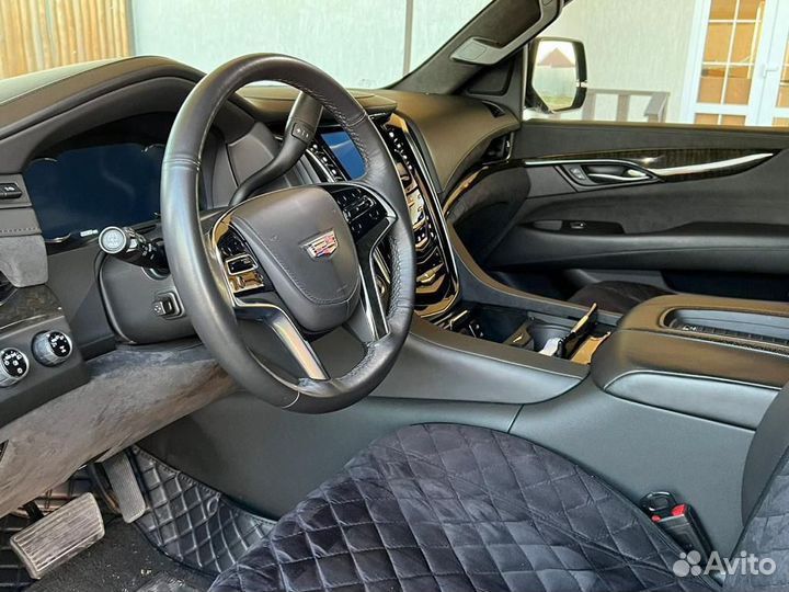 Cadillac Escalade 6.2 AT, 2019, 37 000 км