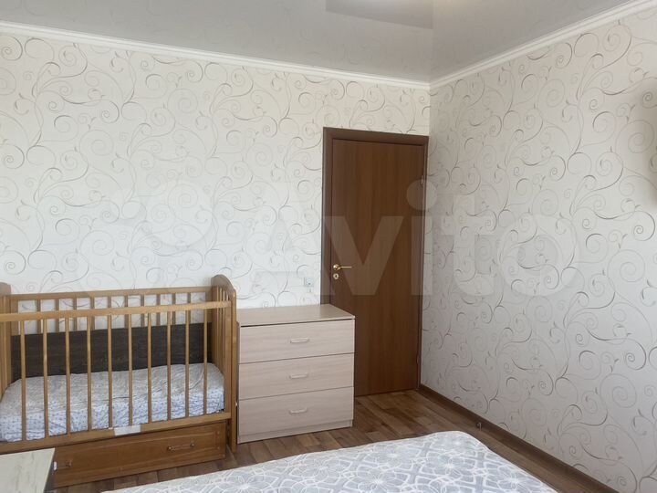 3-к. квартира, 72 м², 8/10 эт.