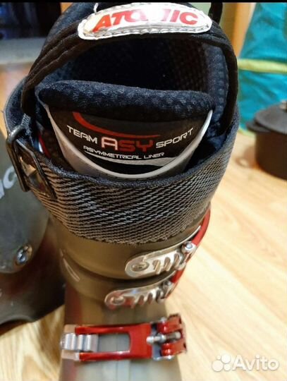 Горнолыжные ботинки atomic 26.5
