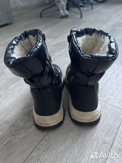Зимняя обувь для девочки 30 р