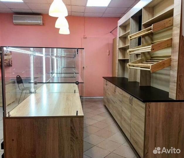 Витрина для пекарни