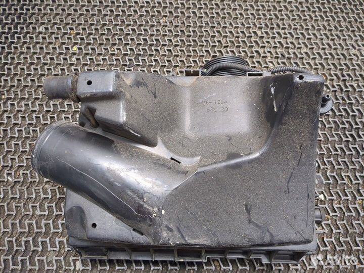 Корпус воздушного фильтра Opel Vectra C, 2002