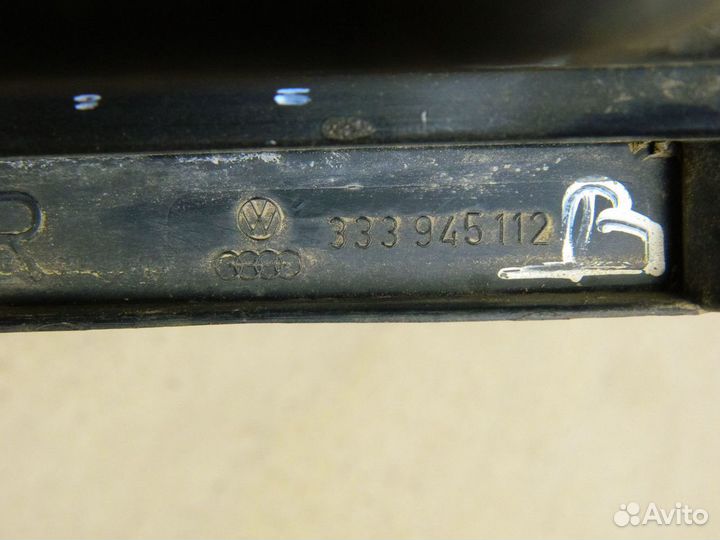 Фонарь правый универсал VW Passat B3