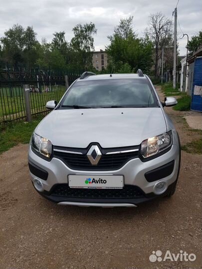 Renault Sandero Stepway 1.6 МТ, 2016, 5 800 км