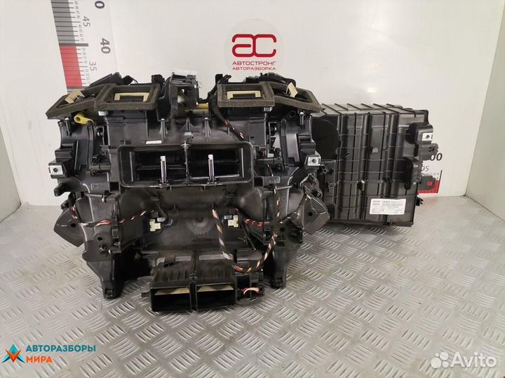 Отопитель в сборе (печка) BMW 5 F07/F10/F11 2012