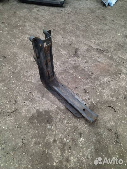 Крепление бака топливного MAN TGA 2006