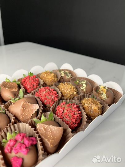 15 ягод клубники в бельгийском шоколаде