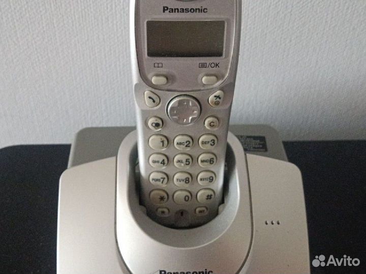 Радиотелефон Panasonic KX-TG1105RU