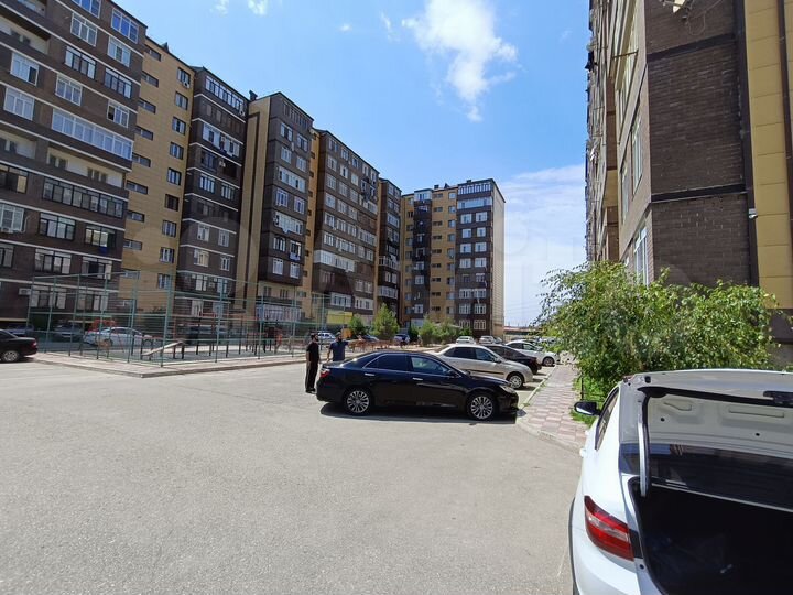 1-к. квартира, 42 м², 1/10 эт.