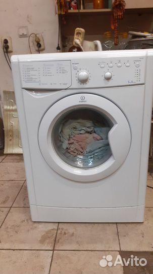 Стиральная машина indesit