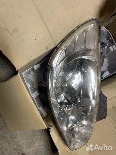Продам фару Hyundai Getz