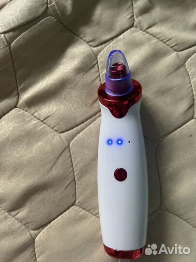 Вакуумный очиститель пор лица