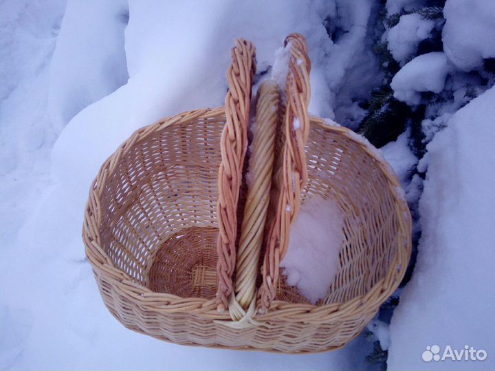 Корзина плетеная с крышками