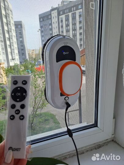 Робот мойщик окон