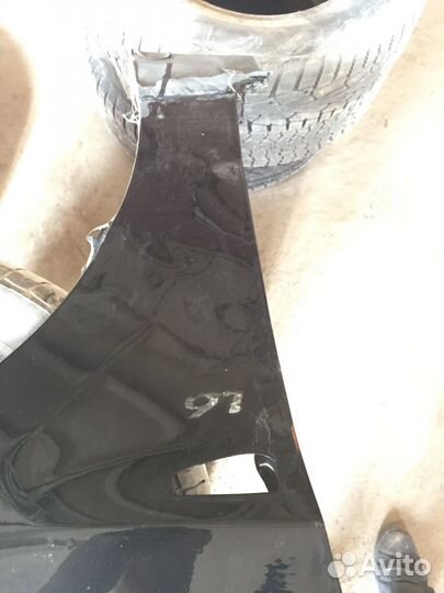 Переднее правое крыло на hyundai solaris 1