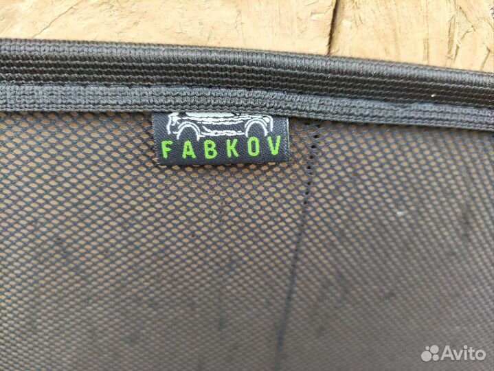 Магнинтые сетки на окна Лансер9