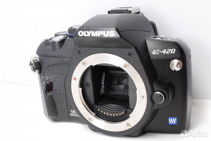 Зеркальный фотоаппарат