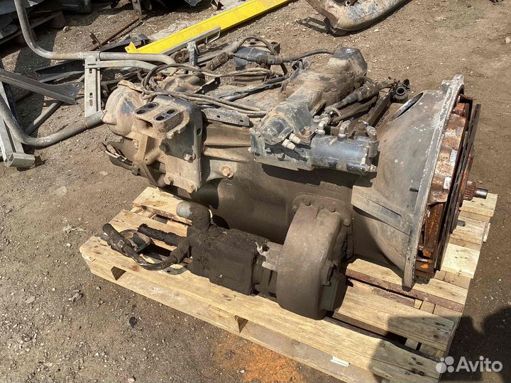 МКПП (механическая коробка переключения передач) S