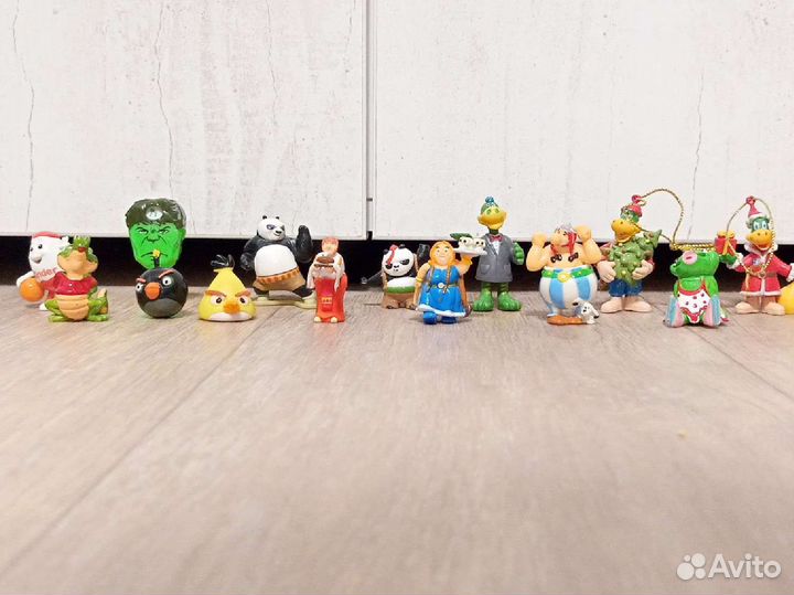 Игрушки из киндер сюрприза и Растишки