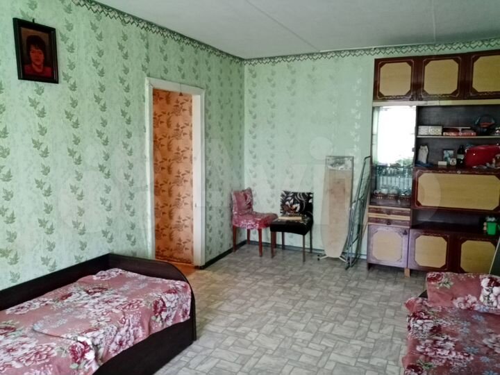 2-к. квартира, 42,3 м², 1/3 эт.