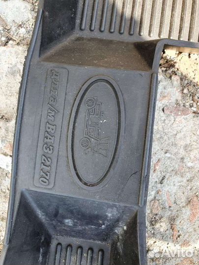 Коврик боковой приора,ваз2110