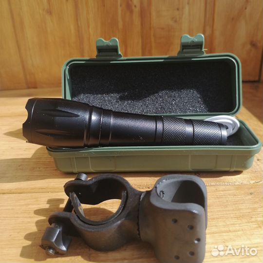 Велофонарь передний с креплением