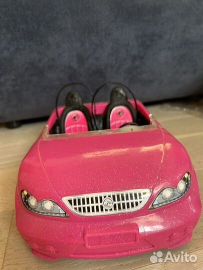 Barbie машина