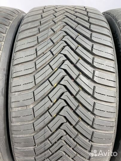 Continental AllSeasonContact 225/40 R18 100Y